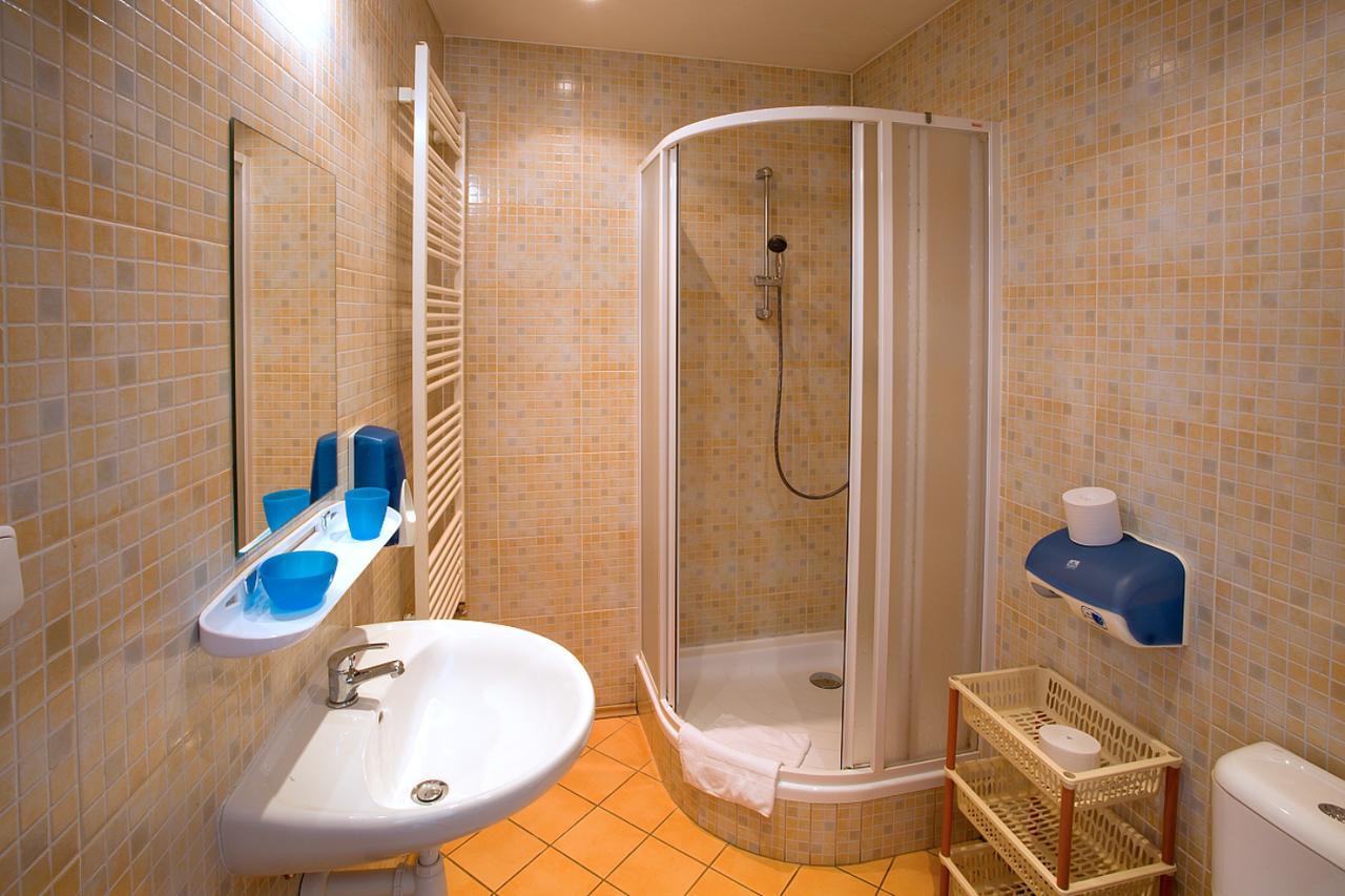 U Zlate Podkovy - At The Golden Horseshoe Prague Ngoại thất bức ảnh